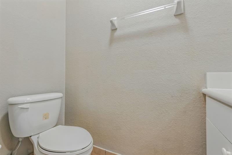 Image 32 of 42 For 24055 109th Ct