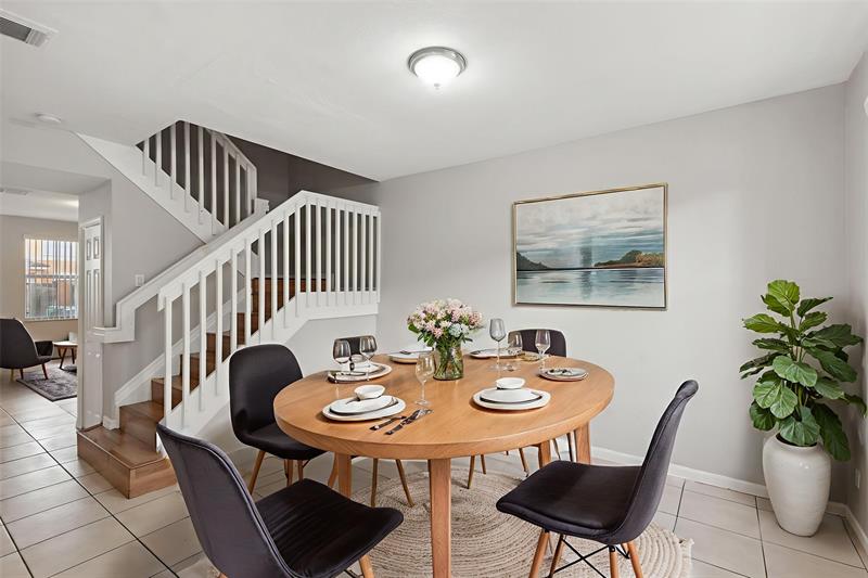 Image 4 of 42 For 24055 109th Ct
