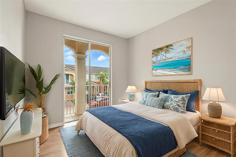 Image 7 of 42 For 24055 109th Ct