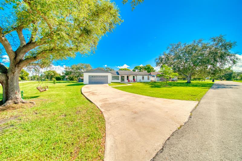 Details for 20421 50th Pl, Southwest Ranches, FL 33332
