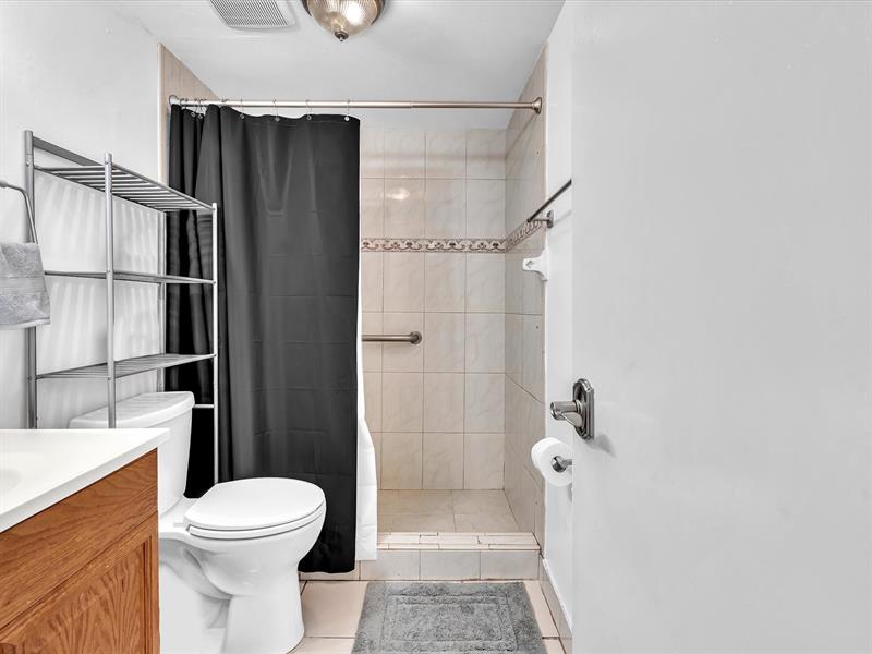 Image 32 of 41 For 1075 68th St  203