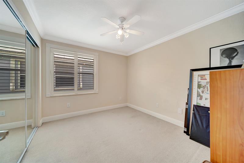 Image 33 of 63 For 607 5th Ave  