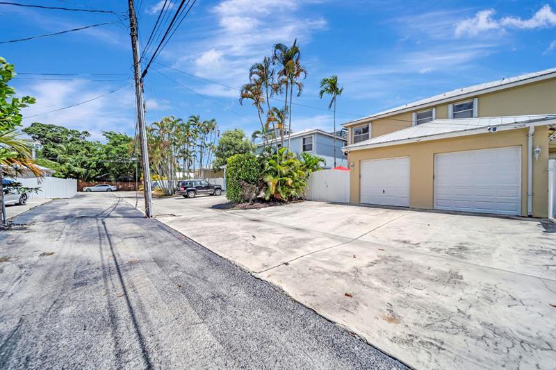 Image 49 of 63 For 607 5th Ave  