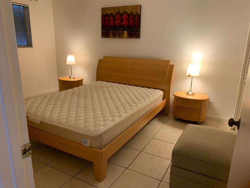 Image 20 of 27 For 2900 22nd Ave  502