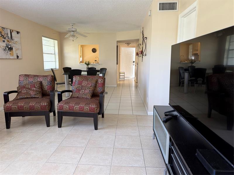 Image 25 of 27 For 2900 22nd Ave  502