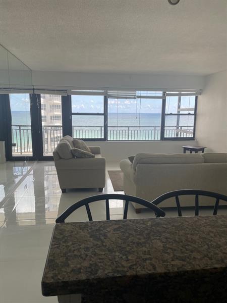 Image 17 of 25 For 3800 Galt Ocean Dr  601