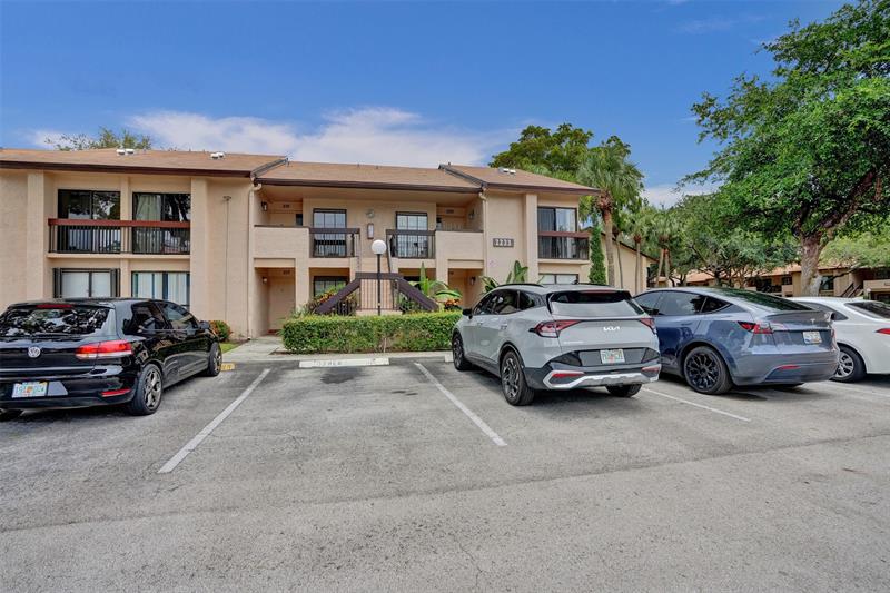 Details for 2233 15th St  220, Deerfield Beach, FL 33442