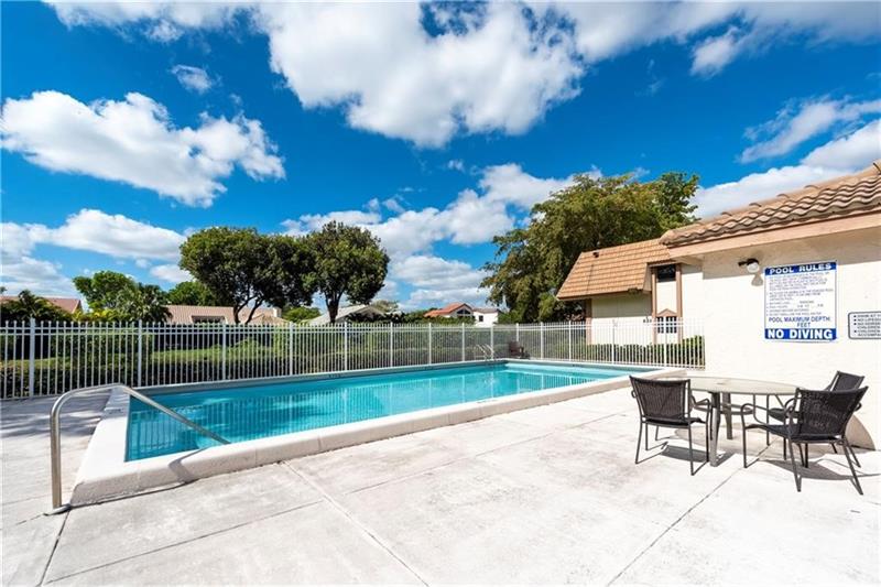 Image 15 of 15 For 12242 Royal Palm Blvd  C-6