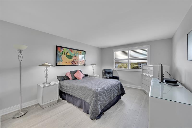 Image 20 of 43 For 1701 Andros Isle  G4