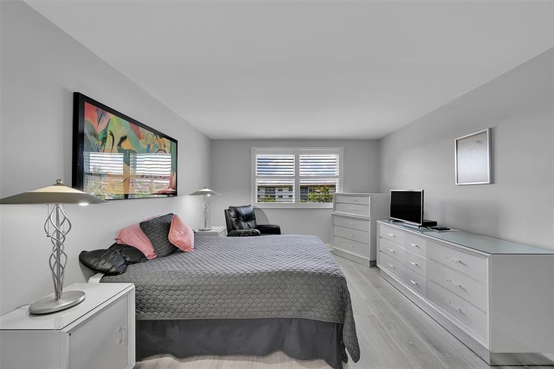 Image 21 of 43 For 1701 Andros Isle  G4