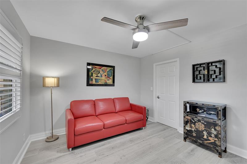 Image 31 of 43 For 1701 Andros Isle  G4