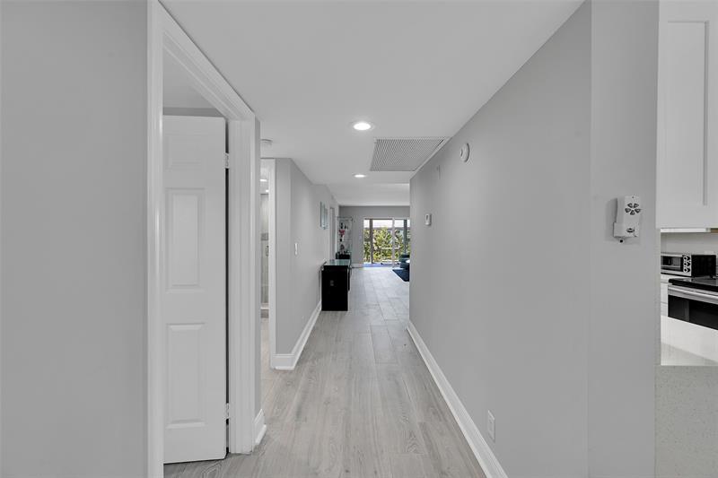 Image 5 of 43 For 1701 Andros Isle  G4