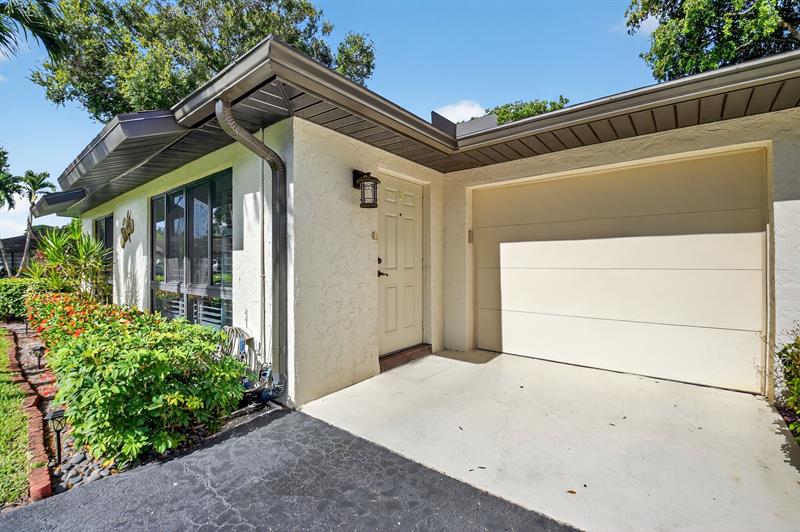 Image 4 of 37 For 4725 Greentree Cir  A