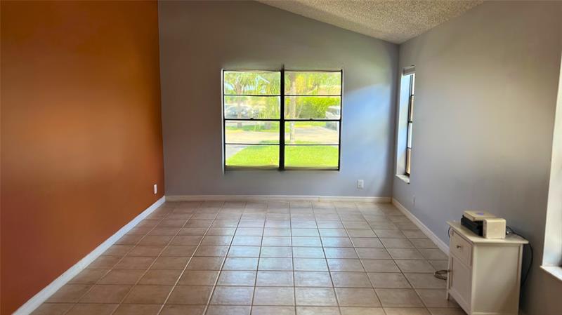 Image 8 of 29 For 4443 Willow Pond Rd  A