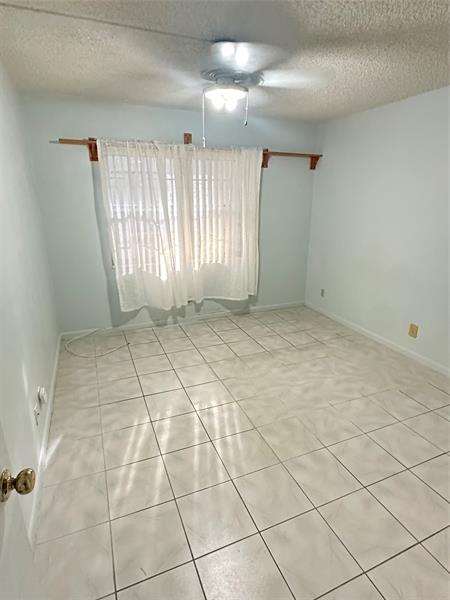 Image 11 of 18 For 66 Windsor D  D