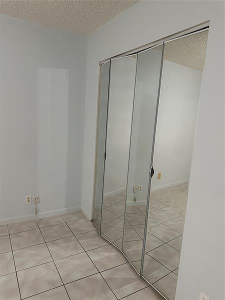 Image 12 of 18 For 66 Windsor D  D