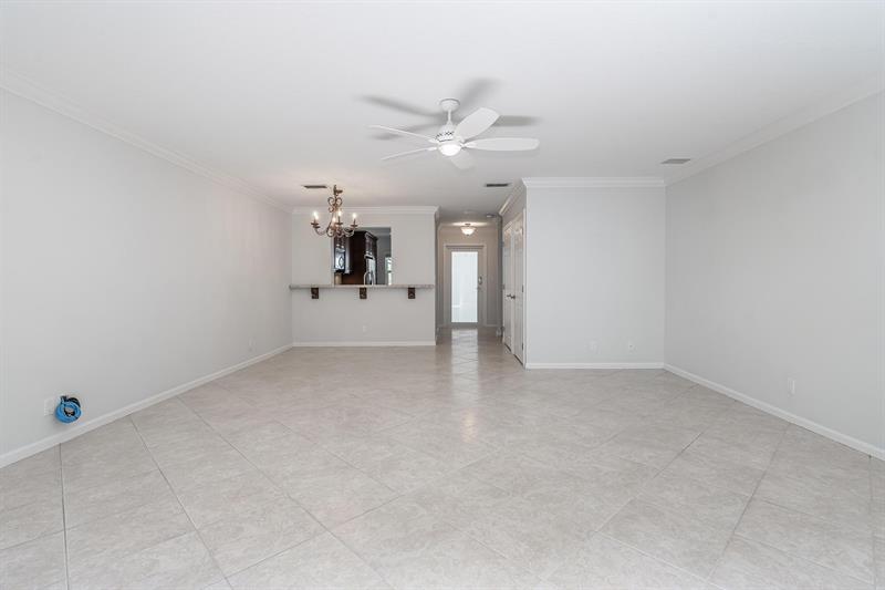 Image 14 of 42 For 801 16th Ct  11