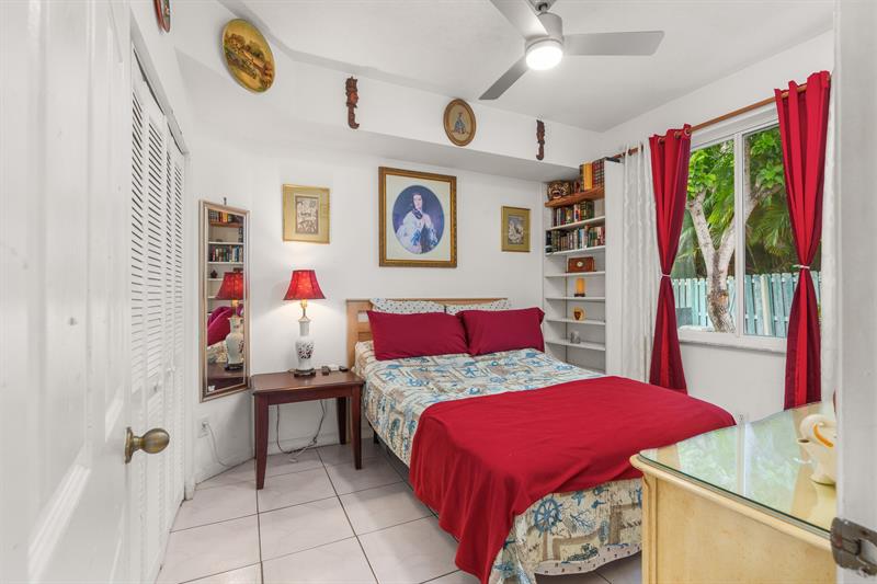 Image 15 of 38 For 3264 22nd Avenue