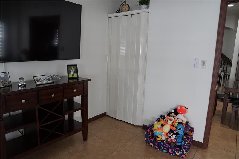 Image 15 of 45 For 3024 30th Way  3024