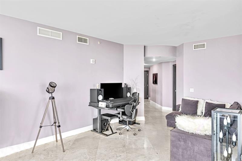 Image 23 of 70 For 3131 188th Street  2-1201