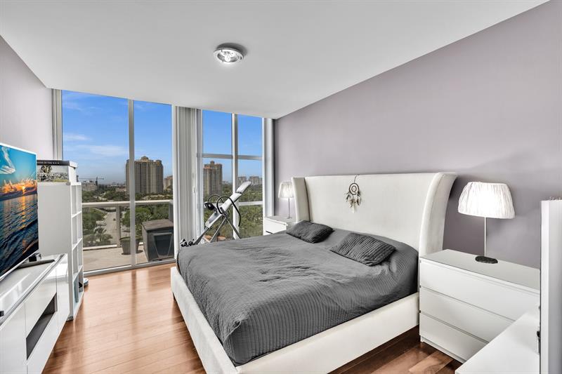 Image 39 of 70 For 3131 188th Street  2-1201