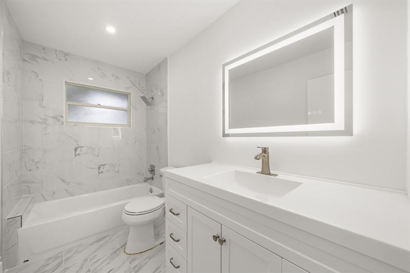 Image 30 of 37 For 5223 Placid Lakes Blvd