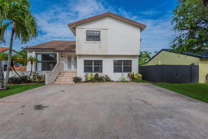 Details for 3416 116th Pl, Miami, FL 33165