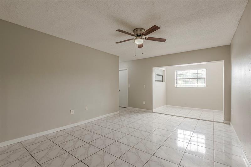 Image 24 of 44 For 3416 116th Pl