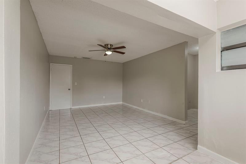 Image 26 of 44 For 3416 116th Pl