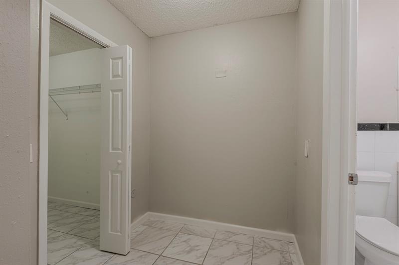 Image 27 of 44 For 3416 116th Pl