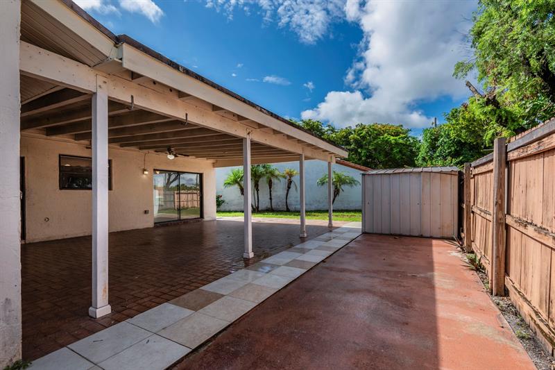 Image 40 of 44 For 3416 116th Pl
