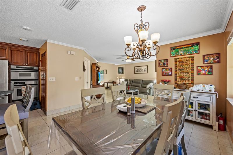 Image 13 of 44 For 4813 14th Dr