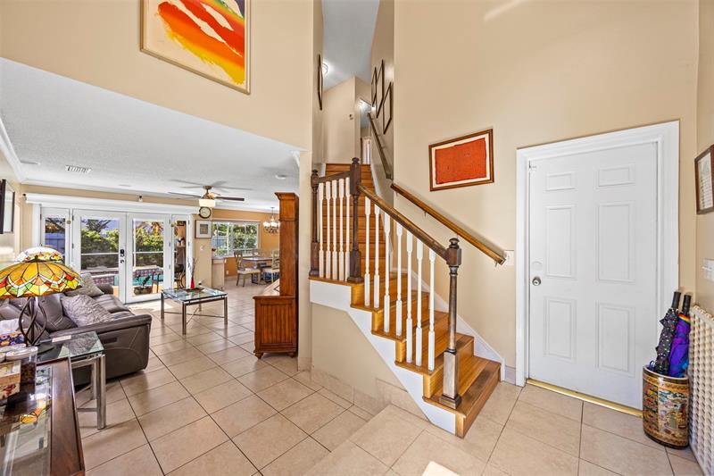 Image 20 of 44 For 4813 14th Dr