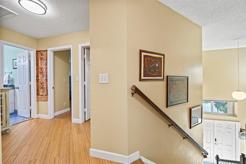 Image 21 of 44 For 4813 14th Dr