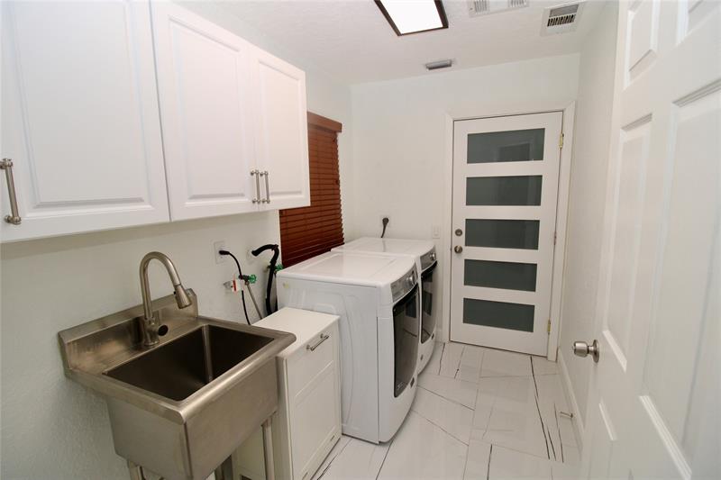 Image 12 of 46 For 6502 66th Way