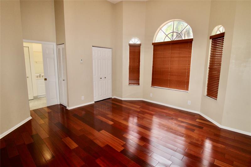 Image 22 of 46 For 6502 66th Way