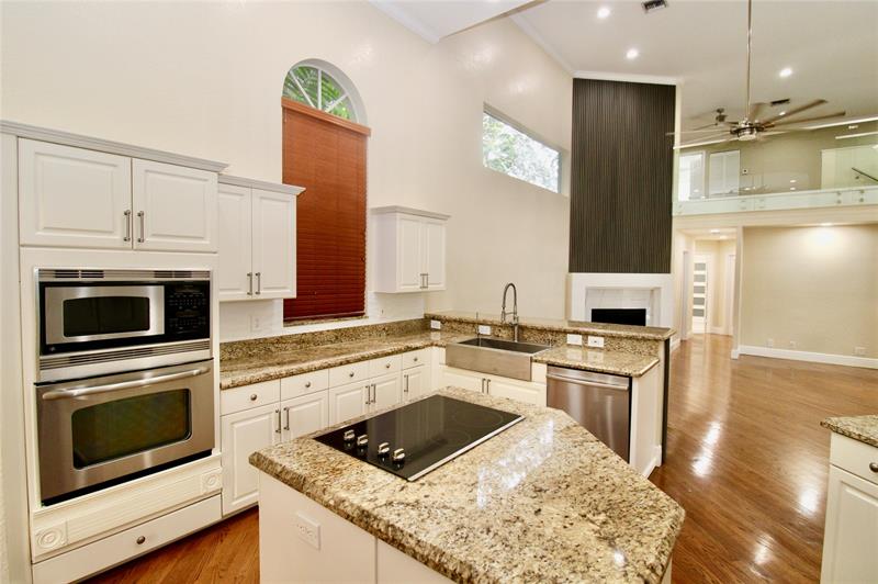 Image 5 of 46 For 6502 66th Way