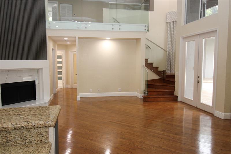 Image 7 of 46 For 6502 66th Way