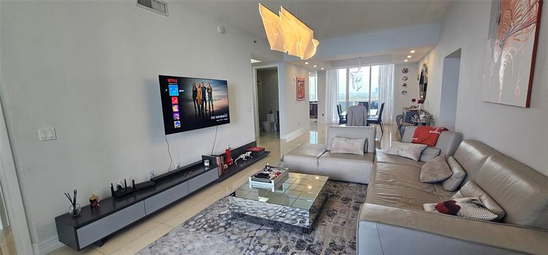 Image 12 of 22 For 15901 Collins Ave  2104
