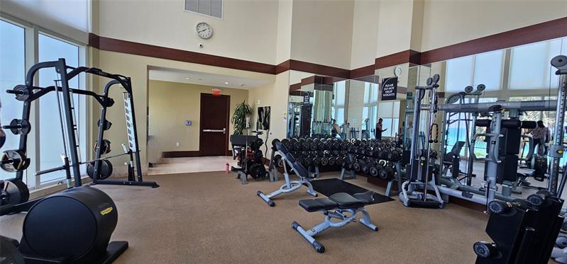 Image 19 of 22 For 15901 Collins Ave  2104