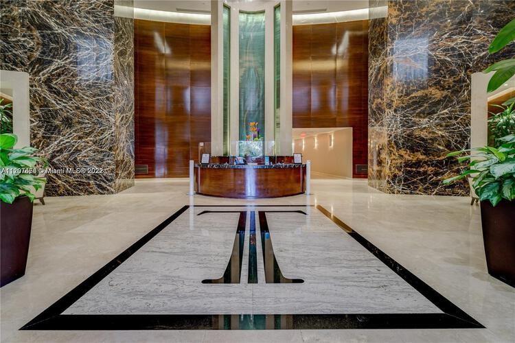 Image 21 of 22 For 15901 Collins Ave  2104