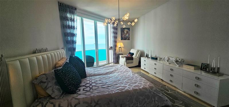 Image 3 of 22 For 15901 Collins Ave  2104