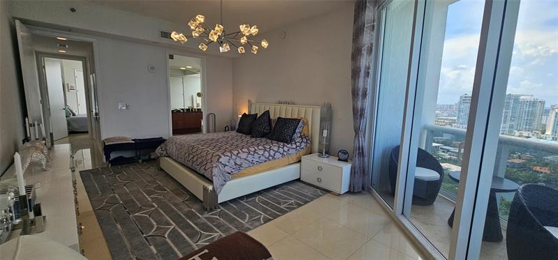Image 4 of 22 For 15901 Collins Ave  2104