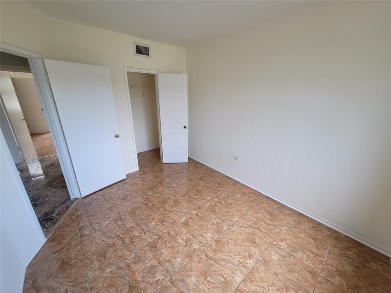 Image 11 of 13 For 8451 4th Ave  8451
