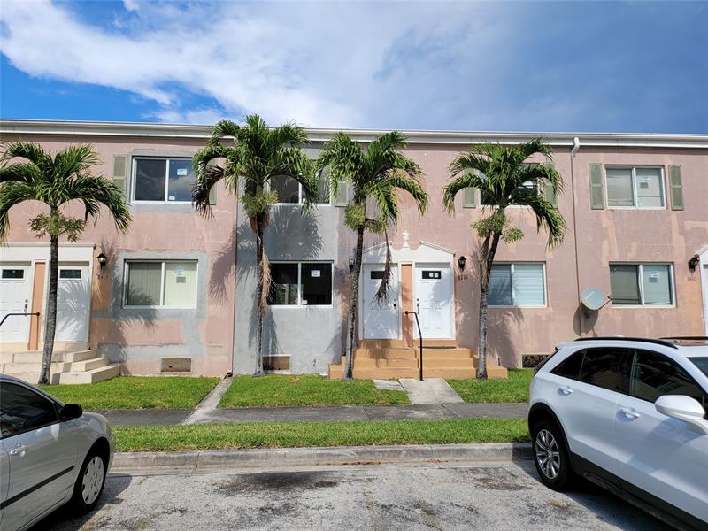 Image 3 of 13 For 8451 4th Ave  8451