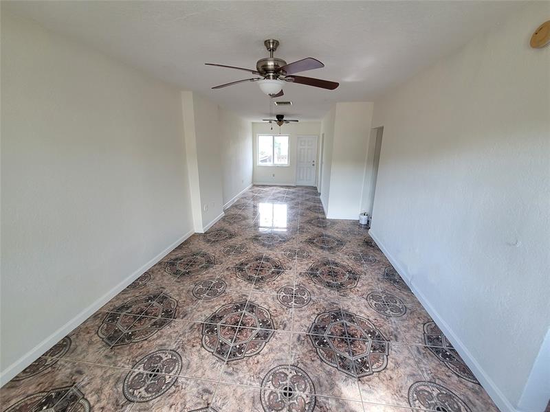 Image 5 of 13 For 8451 4th Ave  8451