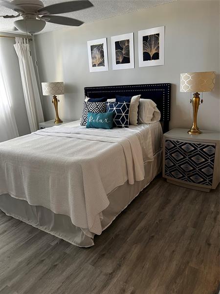 Image 13 of 27 For 9070 Lime Bay Blvd  209