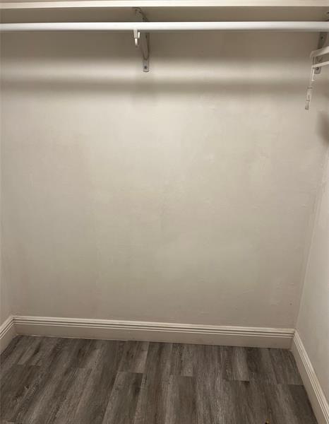 Image 17 of 27 For 9070 Lime Bay Blvd  209