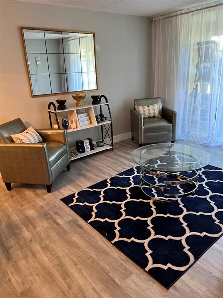 Image 8 of 27 For 9070 Lime Bay Blvd  209