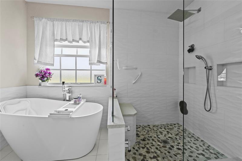 Image 17 of 28 For 4405 Macarthur Palm Trl  4505